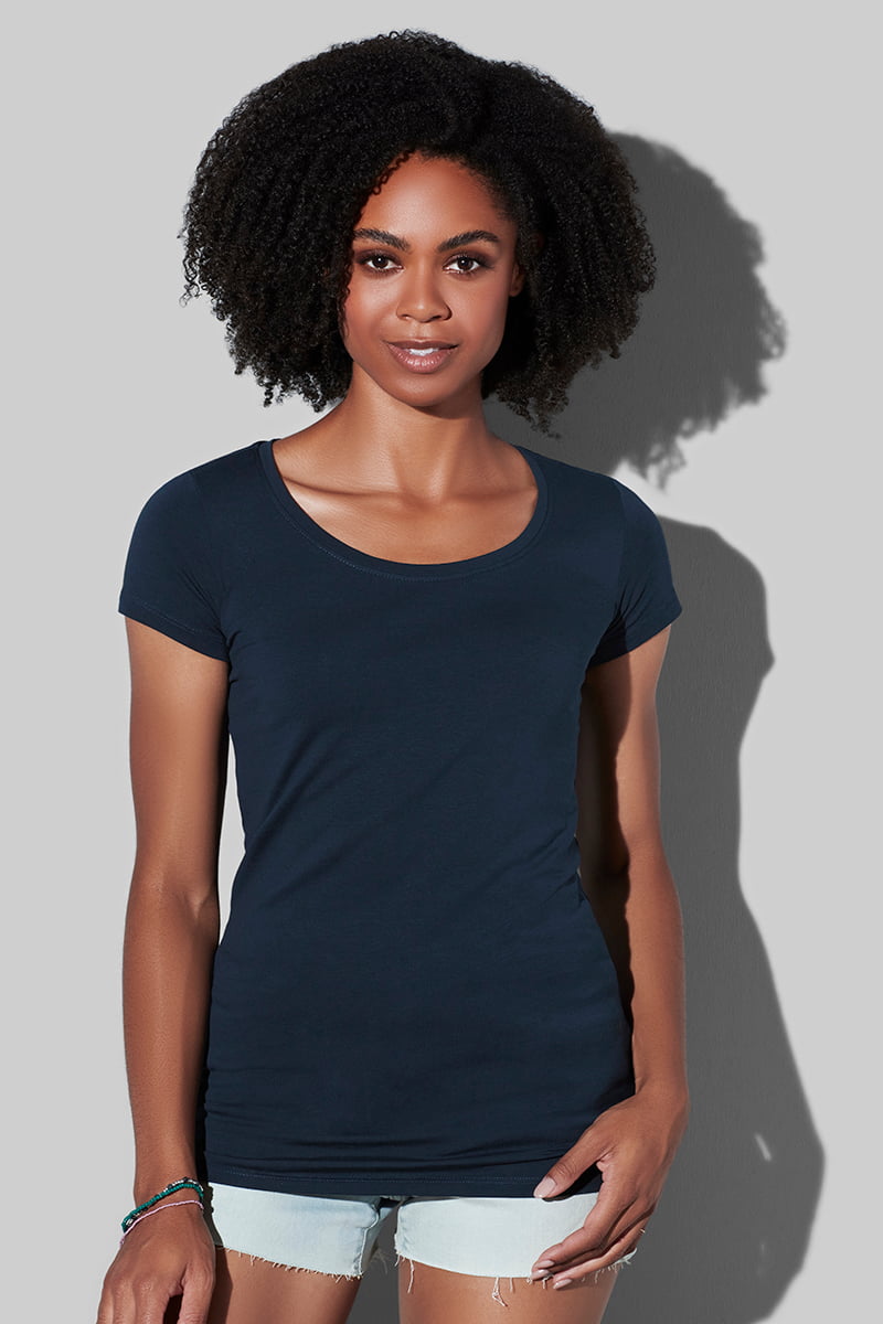 Claire Crew Neck - T-shirt con girocollo da donna model 2